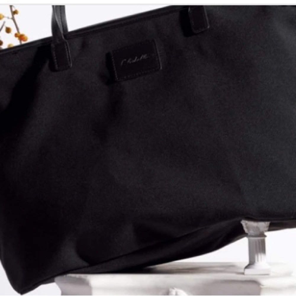 NIB Cleobella Black Canvas Tote - Picture 4 of 10